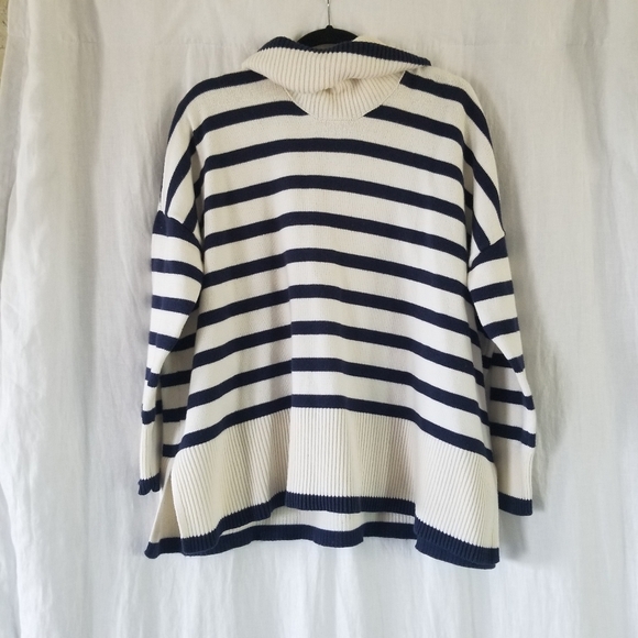 GAP | Cozy Turtleneck Striped Sweater - Picture 2 of 6